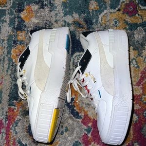 Puma Sneakers